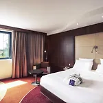 メルキュール サントル コンパン ホテル