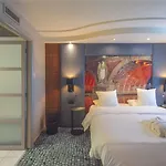 ホテル メルキュール サントル コンパン