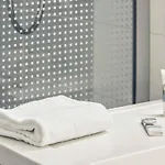 Hotel Mercure Centre Compans 4*