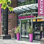 מלון Mercure Centre Compans