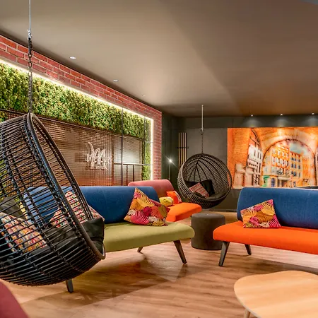 Mercure Centre Compans