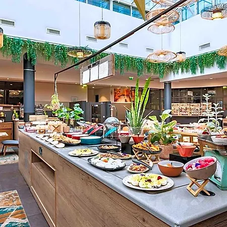 Mercure Centre Compans 호텔