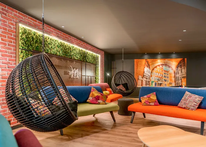 Mercure Centre Compans