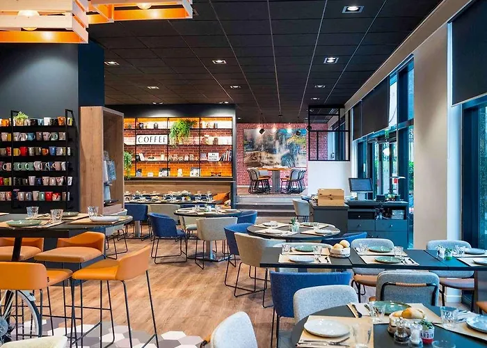 Mercure Centre Compans Hotel 4*