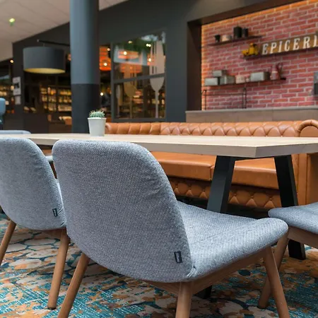 Hotel Mercure Centre Compans 4*