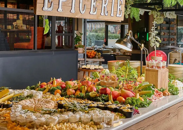 Mercure Centre Compans