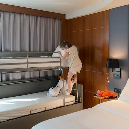 Mercure Centre Compans Hotel