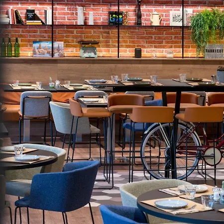 Mercure Centre Compans Hotel 4*