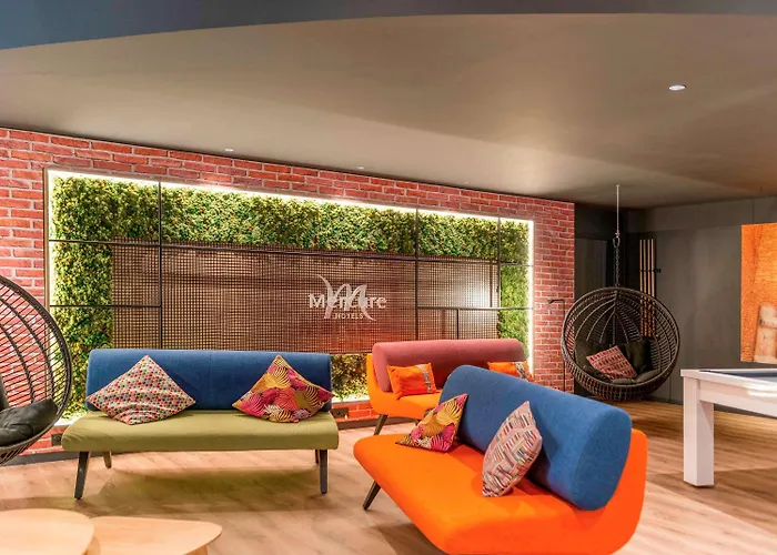 Mercure Centre Compans