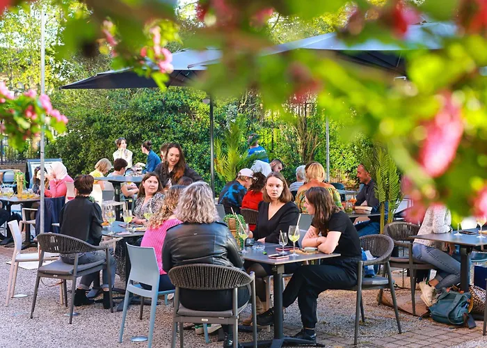 Mercure Centre Compans فندق 4*