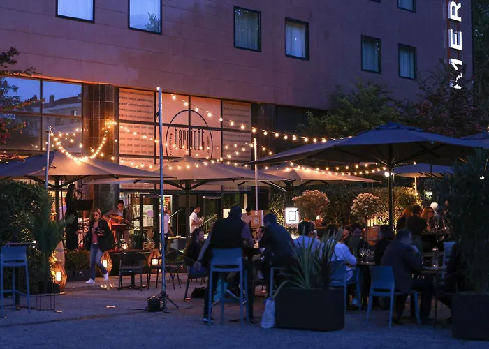 Mercure Centre Compans 4*